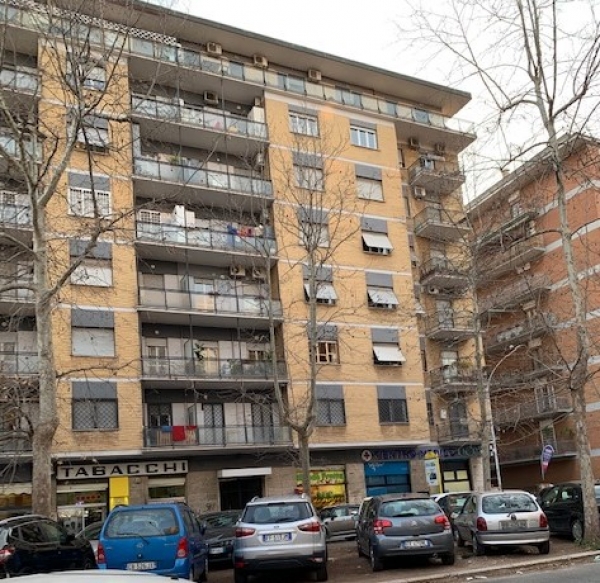 Viale Spartaco