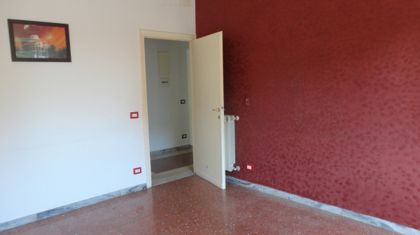 Via delle Palme, 12
