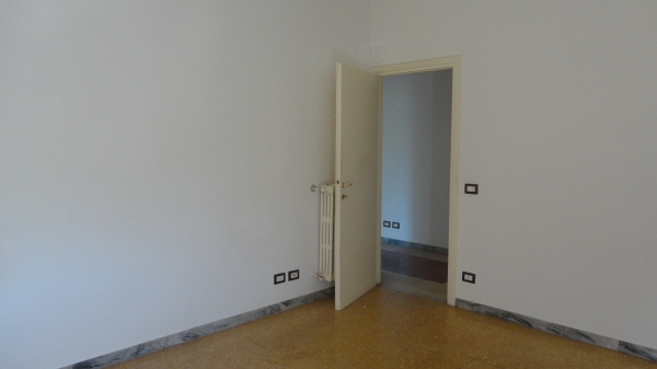 Via delle Palme, 12